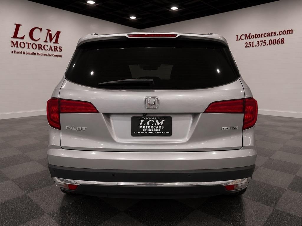 Honda Pilot Touring 2WD 2017