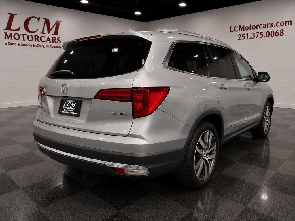 Honda Pilot Touring 2WD 2017