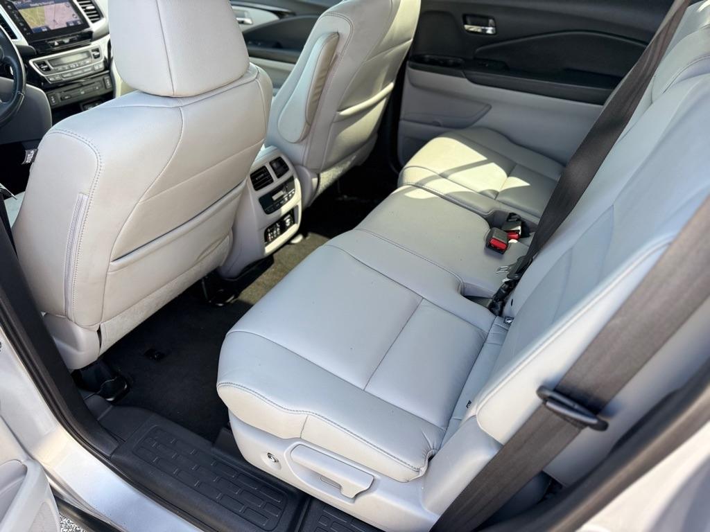 Honda Pilot Touring 2WD 2017