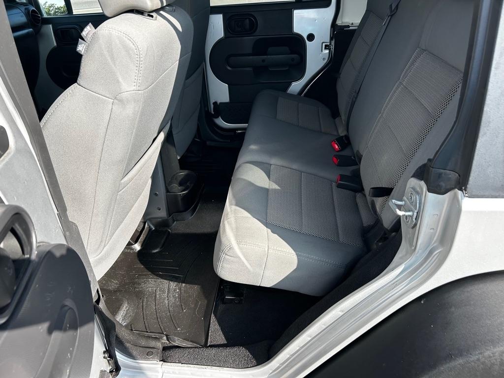 Jeep Wrangler Unlimited 4WD 4dr Rubicon 2009