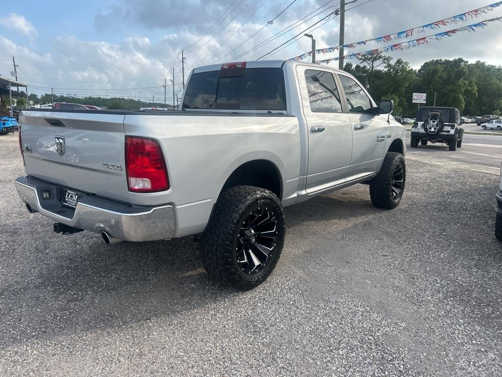RAM 1500 Big Horn 4x4 Crew Cab 5'7" Box 2017