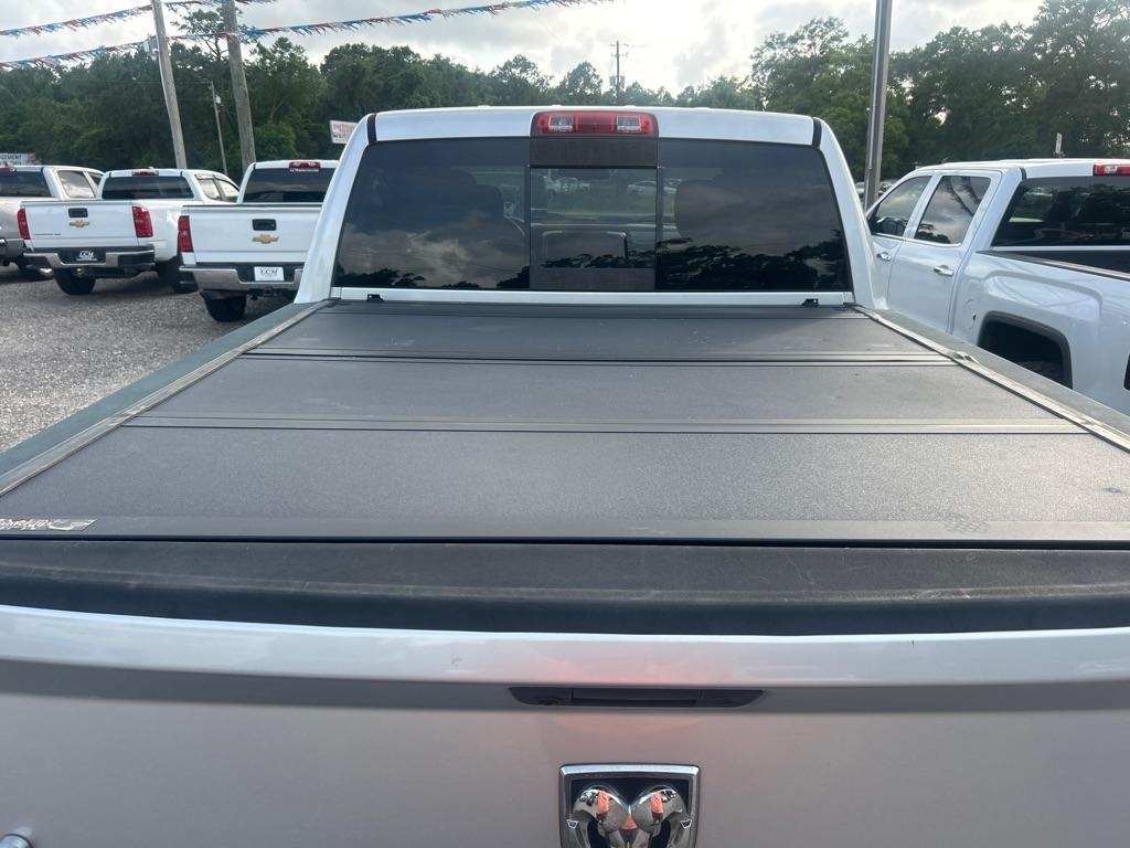 RAM 1500 Big Horn 4x4 Crew Cab 5'7" Box 2017