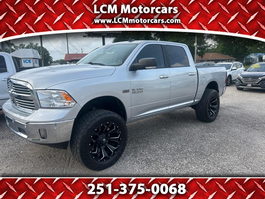 RAM 1500 Big Horn 4x4 Crew Cab 5'7" Box 2017