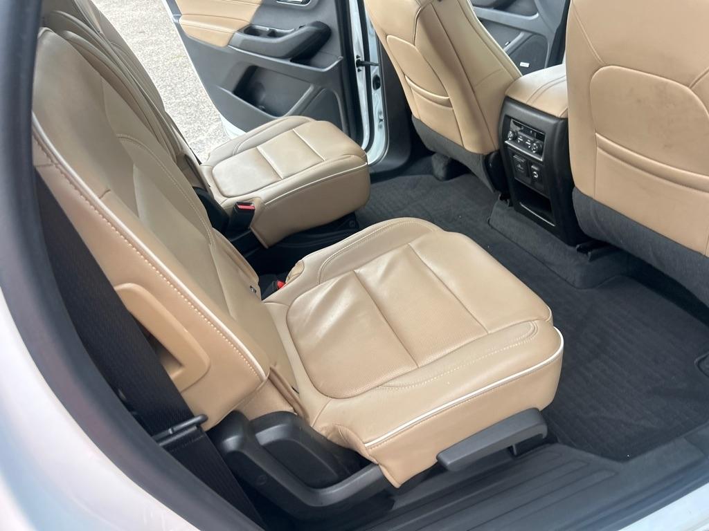 Chevrolet Traverse FWD 4dr Premier 2023