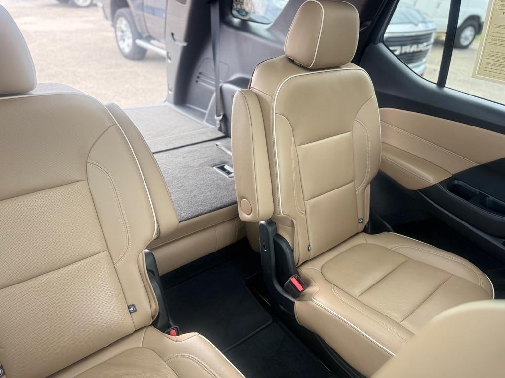 Chevrolet Traverse FWD 4dr Premier 2023