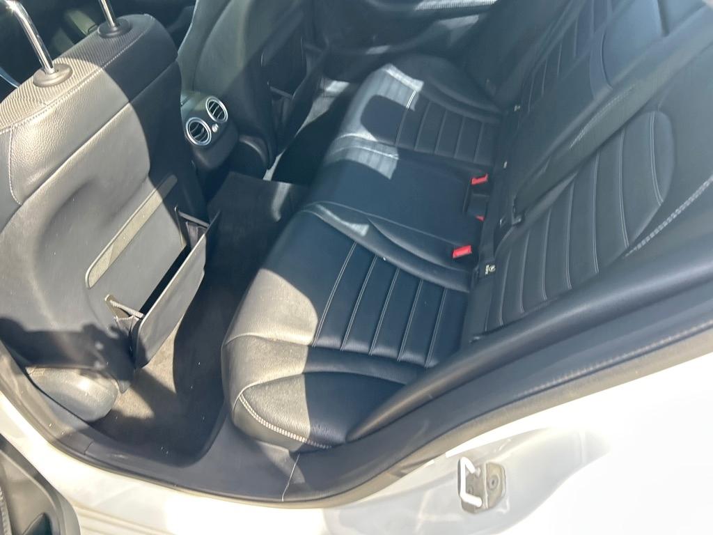 Mercedes-Benz C-Class 4dr Sdn C 400 4MATIC 2015