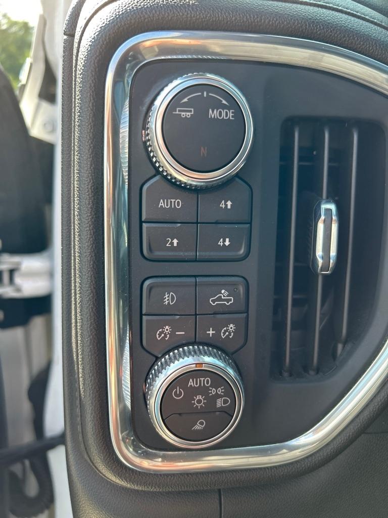 GMC Sierra 2500HD 4WD Crew Cab 159" Denali 2022