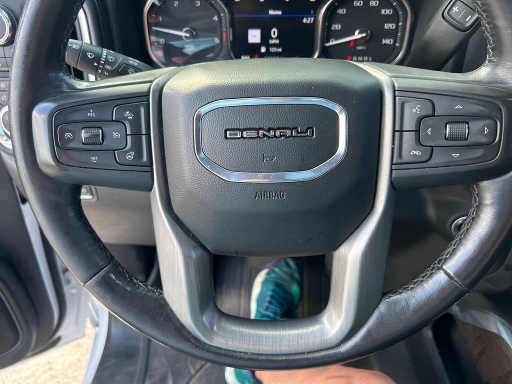 GMC Sierra 2500HD 4WD Crew Cab 159" Denali 2022