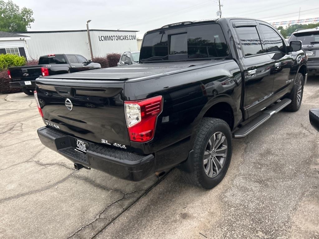 Nissan Titan 4x4 Crew Cab SL 2017