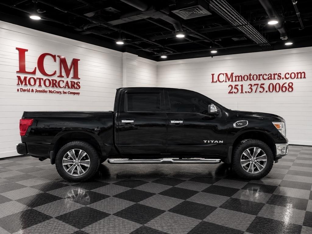 Nissan Titan 4x4 Crew Cab SL 2017