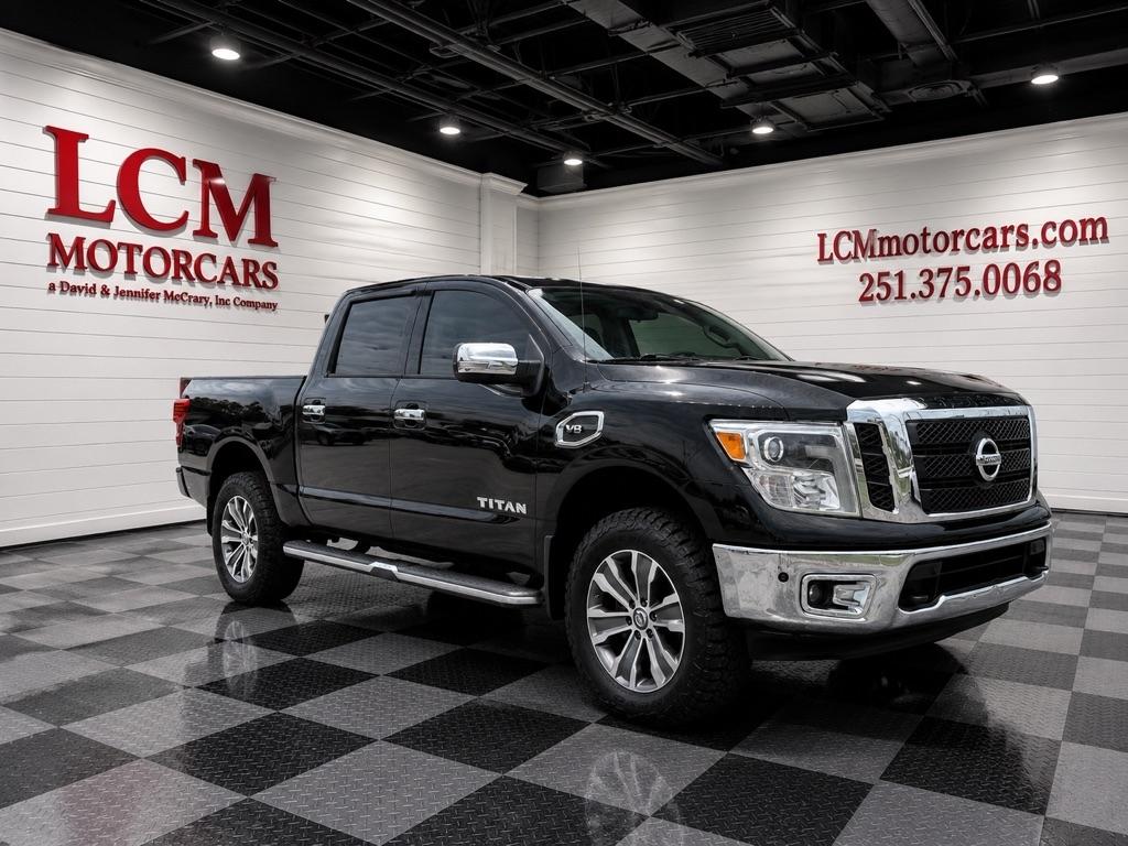 Nissan Titan 4x4 Crew Cab SL 2017