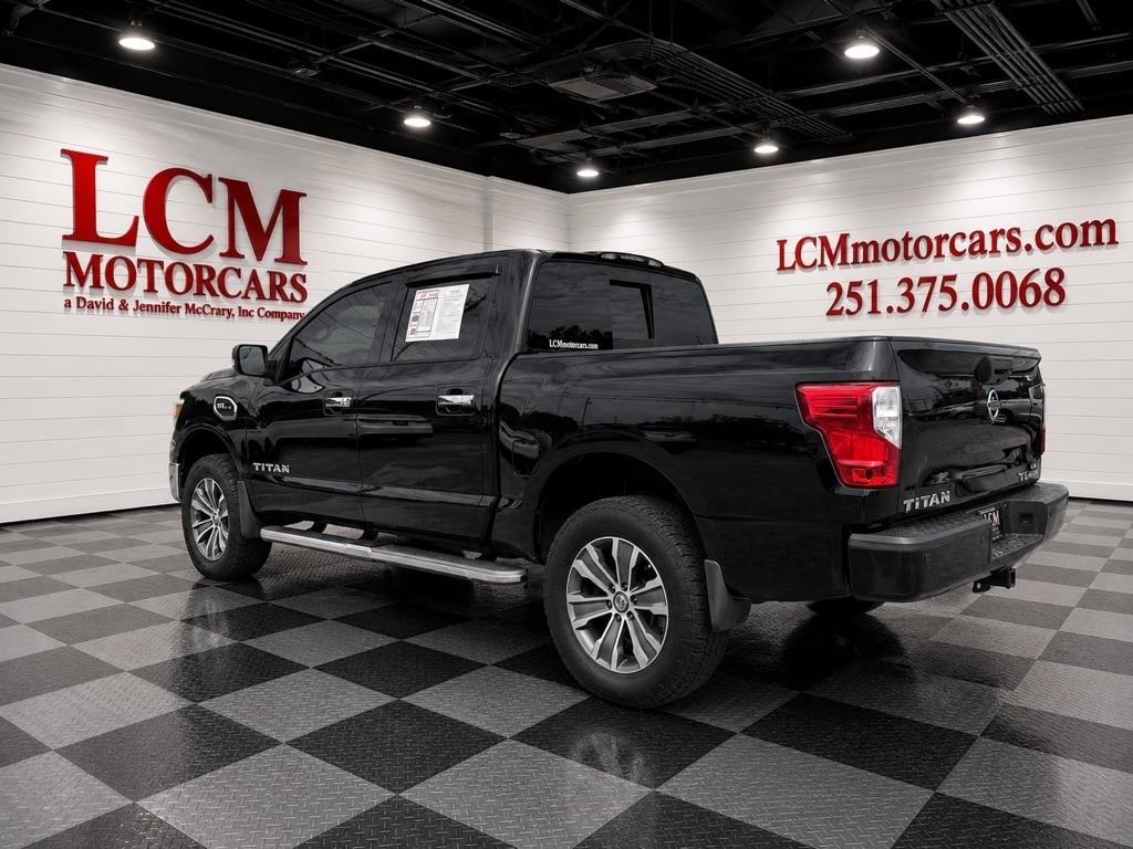 Nissan Titan 4x4 Crew Cab SL 2017