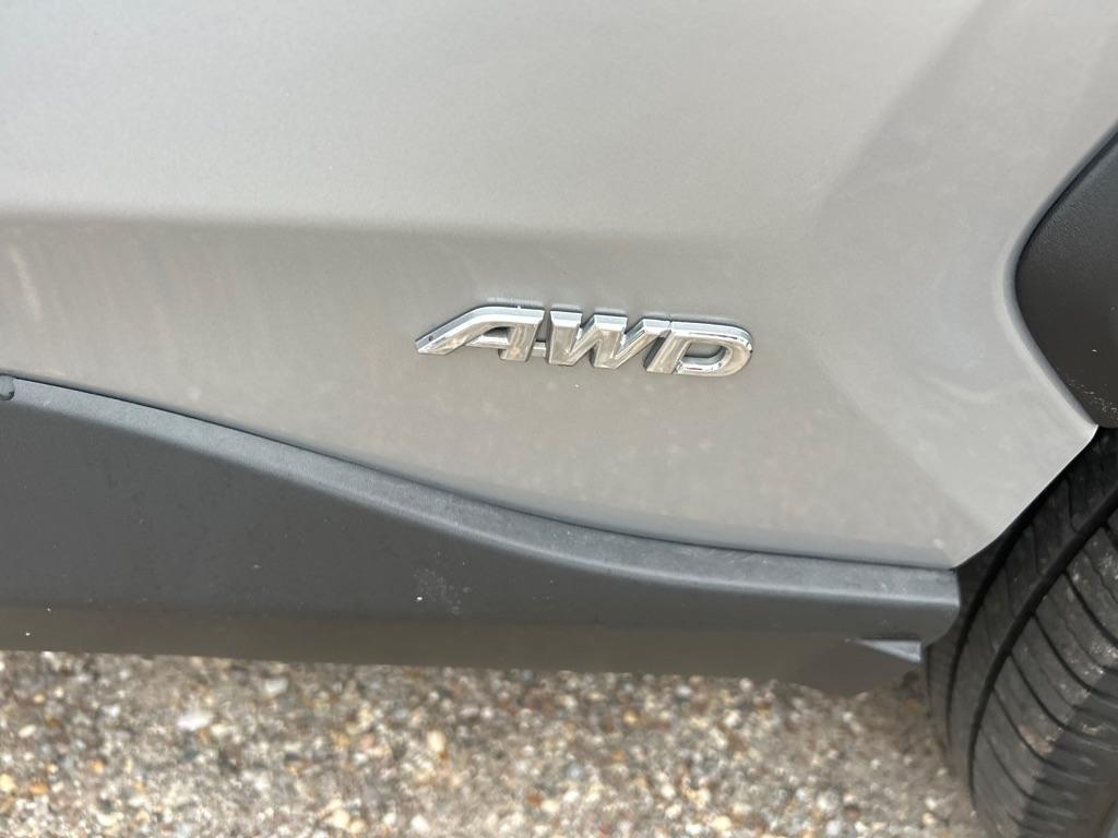 Toyota RAV4 Hybrid XLE AWD (Natl) *Ltd Avail* 2021