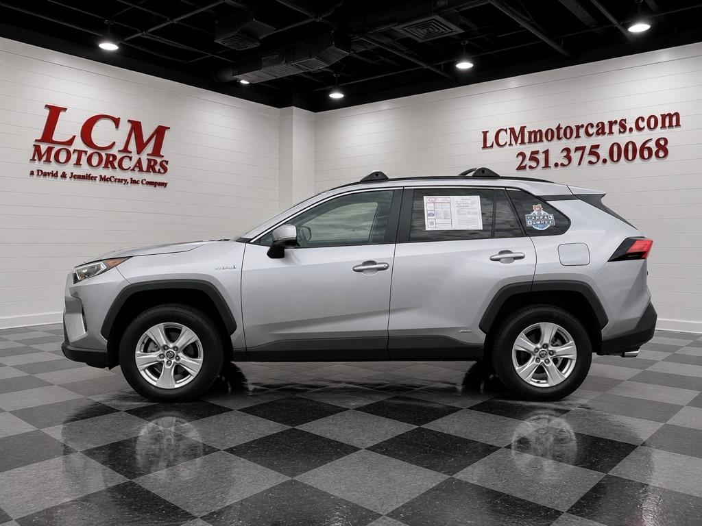 Toyota RAV4 Hybrid XLE AWD (Natl) *Ltd Avail* 2021