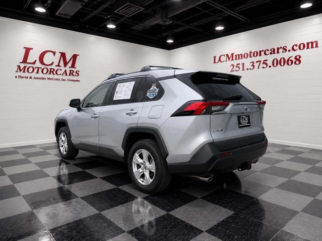 Toyota RAV4 Hybrid XLE AWD (Natl) *Ltd Avail* 2021