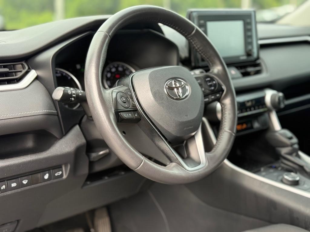Toyota RAV4 Hybrid XLE AWD (Natl) *Ltd Avail* 2021