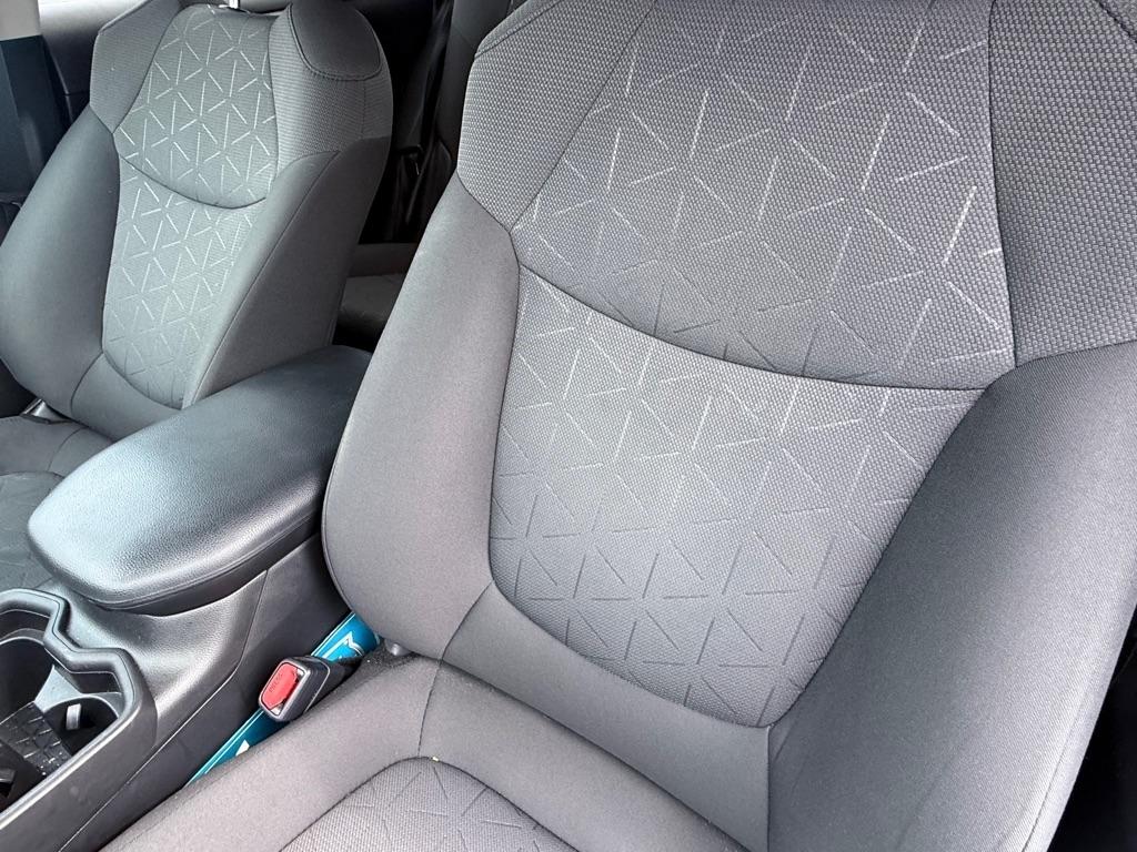 Toyota RAV4 Hybrid XLE AWD (Natl) *Ltd Avail* 2021