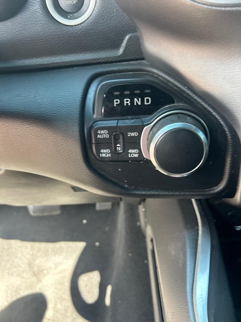 RAM 1500 Big Horn/Lone Star 4x4 Crew Cab 5'7" Box 2019