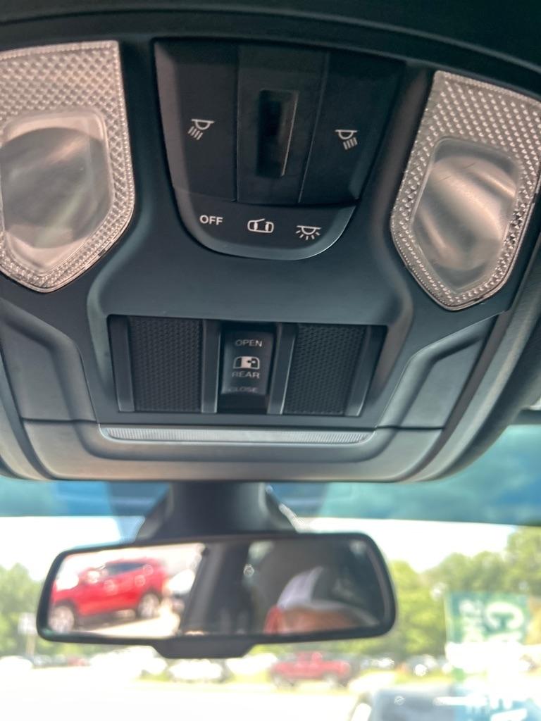 RAM 1500 Big Horn/Lone Star 4x4 Crew Cab 5'7" Box 2019
