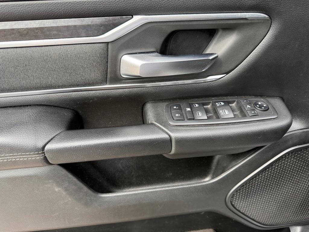 RAM 1500 Big Horn/Lone Star 4x4 Crew Cab 5'7" Box 2019