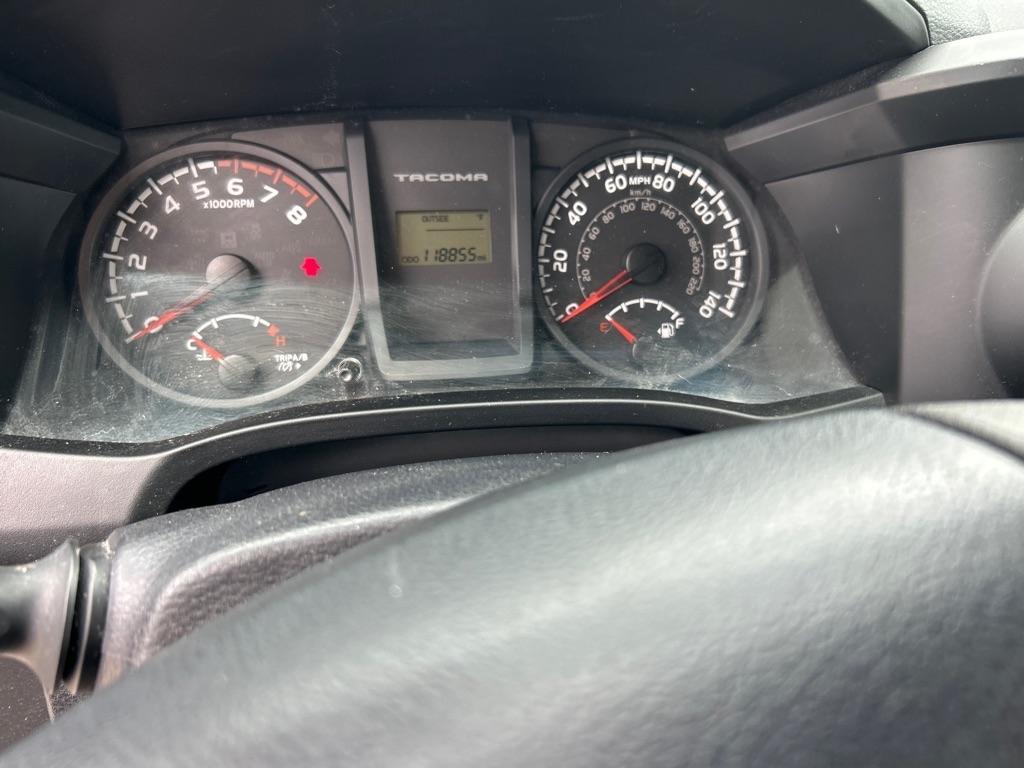 Toyota Tacoma SR Access Cab 6' Bed I4 4x4 MT (Natl) 2017