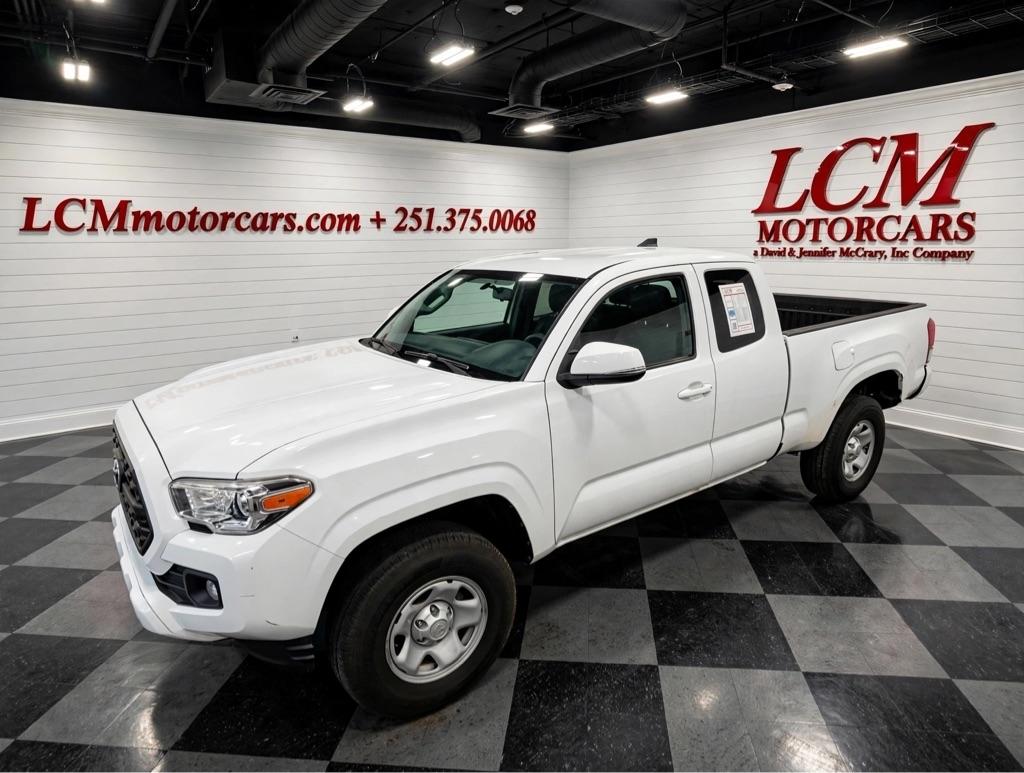 Toyota Tacoma SR Access Cab 6' Bed I4 4x4 MT (Natl) 2017