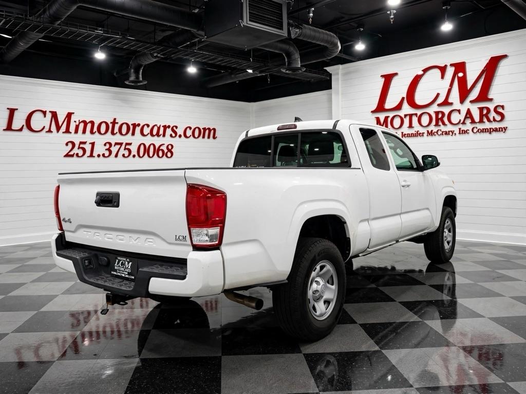 Toyota Tacoma SR Access Cab 6' Bed I4 4x4 MT (Natl) 2017