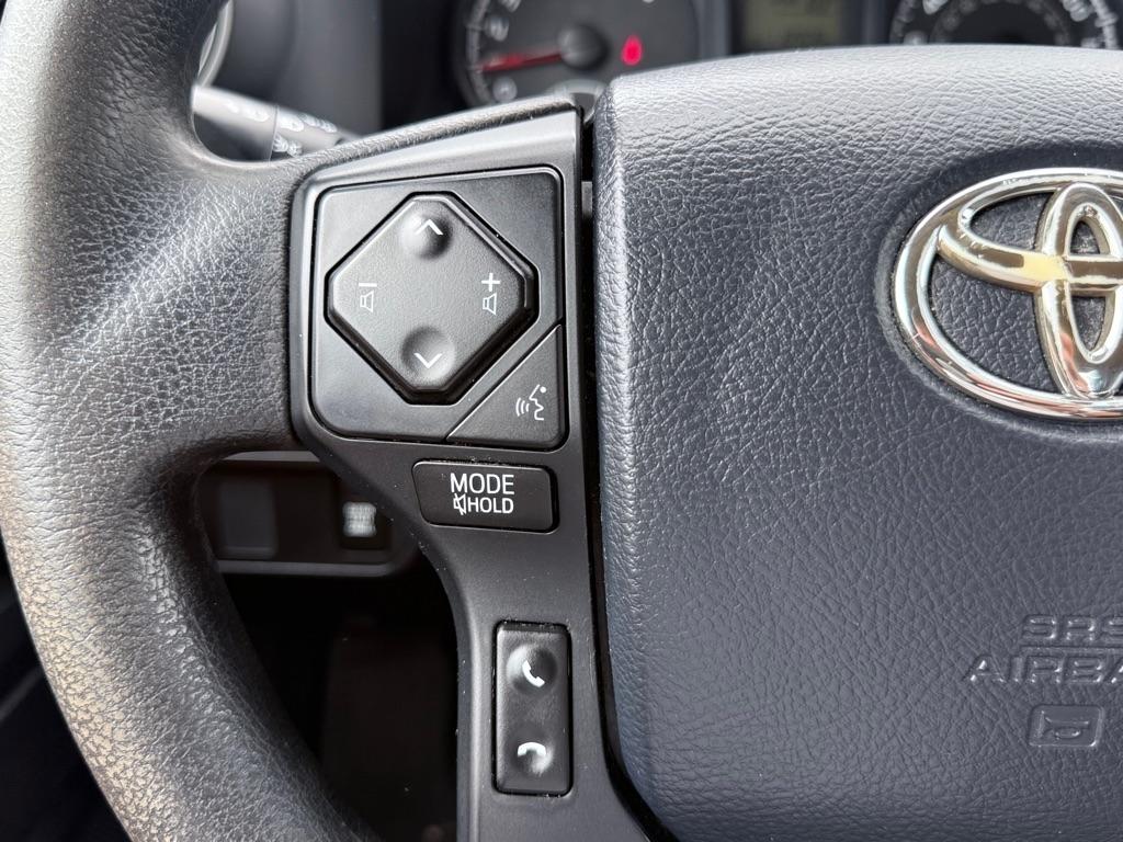 Toyota Tacoma SR Access Cab 6' Bed I4 4x4 MT (Natl) 2017