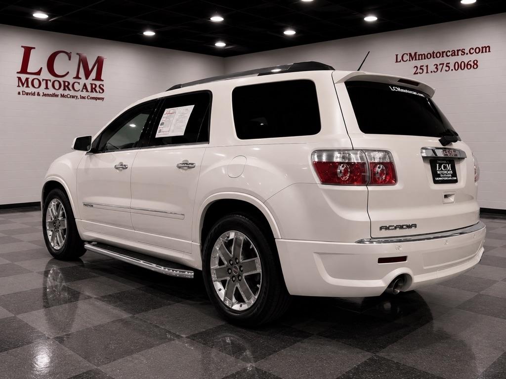 GMC Acadia FWD 4dr Denali 2012
