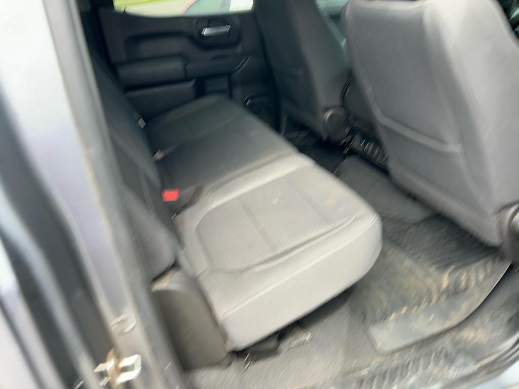 Chevrolet Silverado 1500 LTD 4WD Crew Cab 147" LT w/1LT 2022