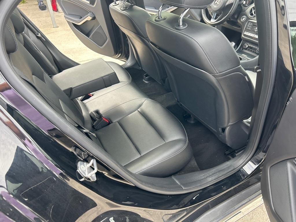 Mercedes-Benz GLA GLA 250 4MATIC SUV 2018