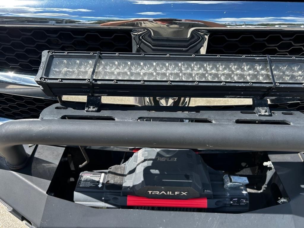 RAM 2500 Tradesman 4x4 Crew Cab 6'4" Box 2017