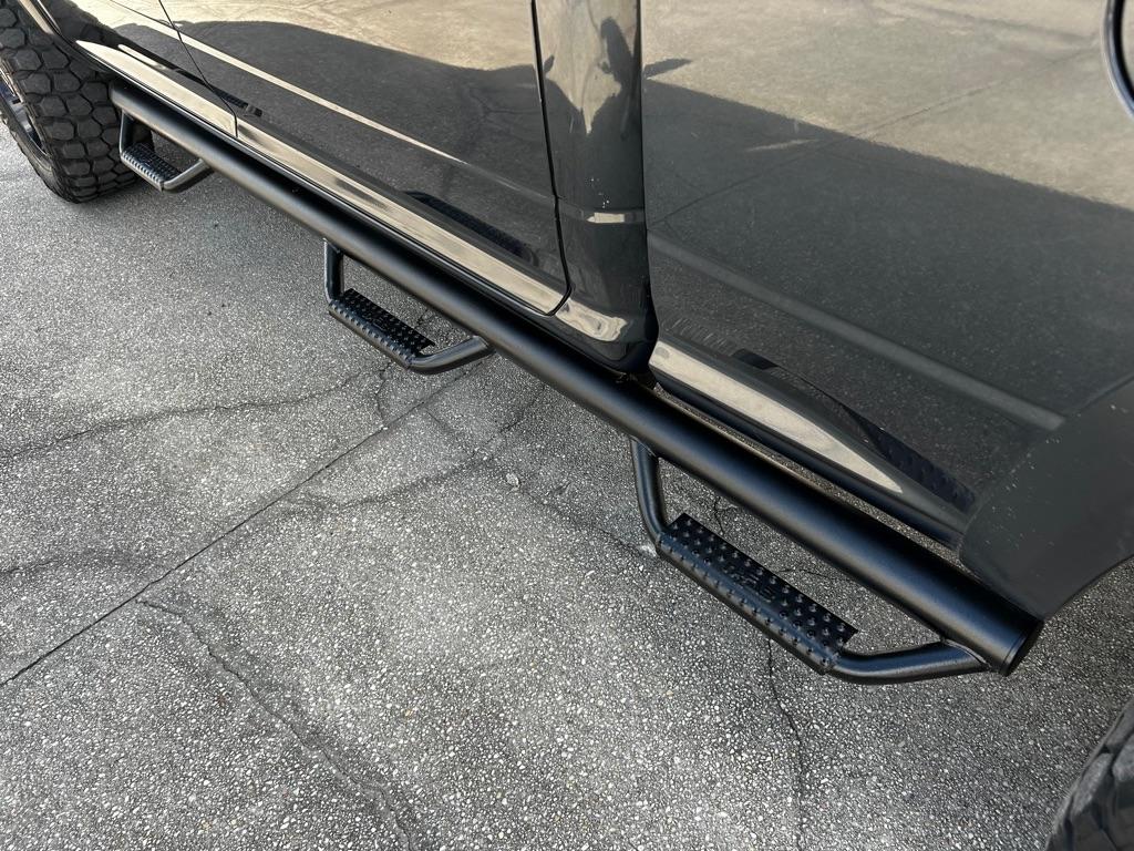 RAM 2500 Tradesman 4x4 Crew Cab 6'4" Box 2017