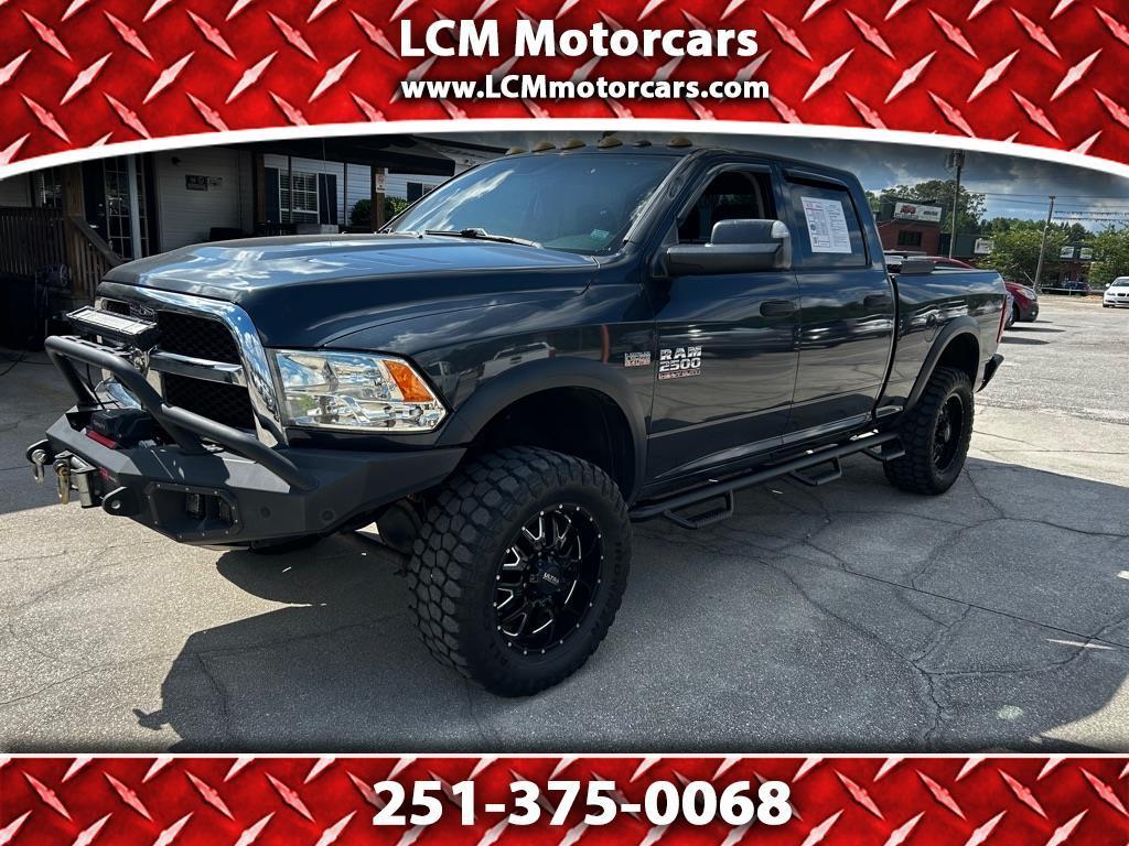 RAM 2500 Tradesman 4x4 Crew Cab 6'4" Box 2017