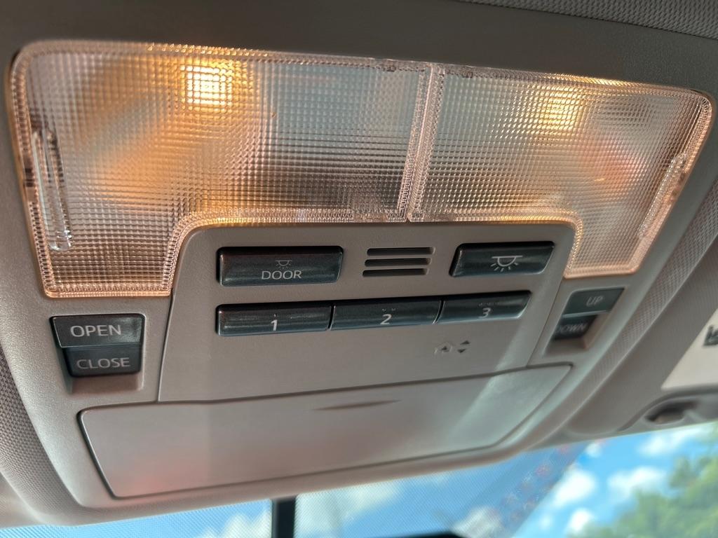 Toyota Highlander AWD 4dr V6 XLE (Natl) 2015