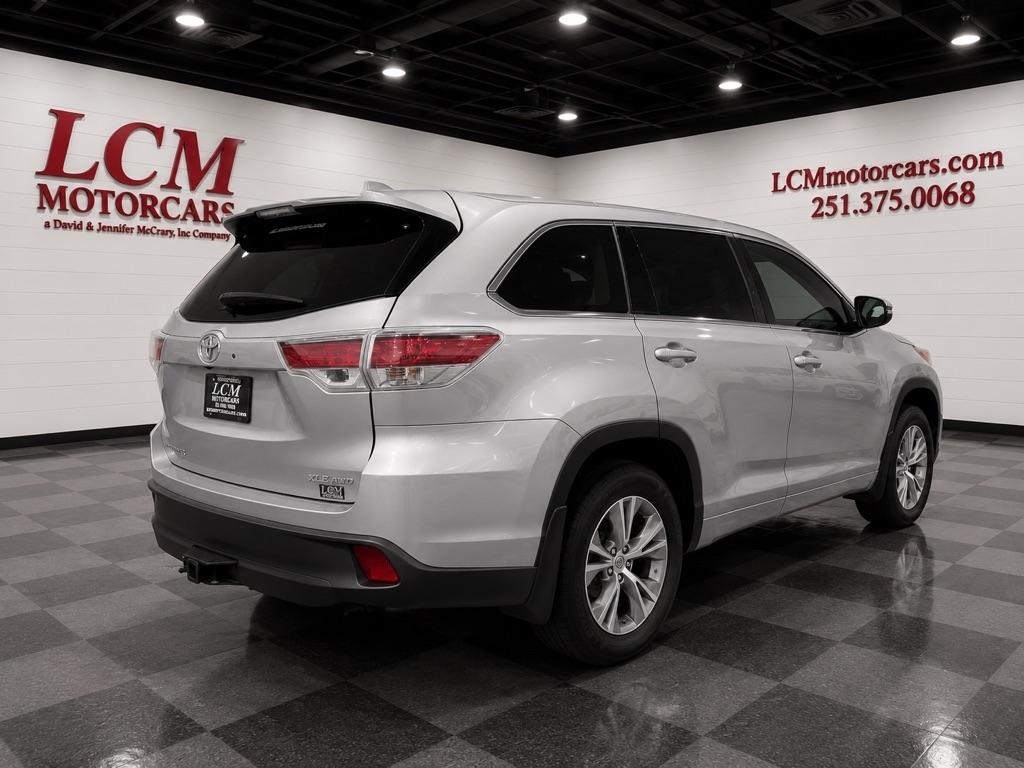 Toyota Highlander AWD 4dr V6 XLE (Natl) 2015