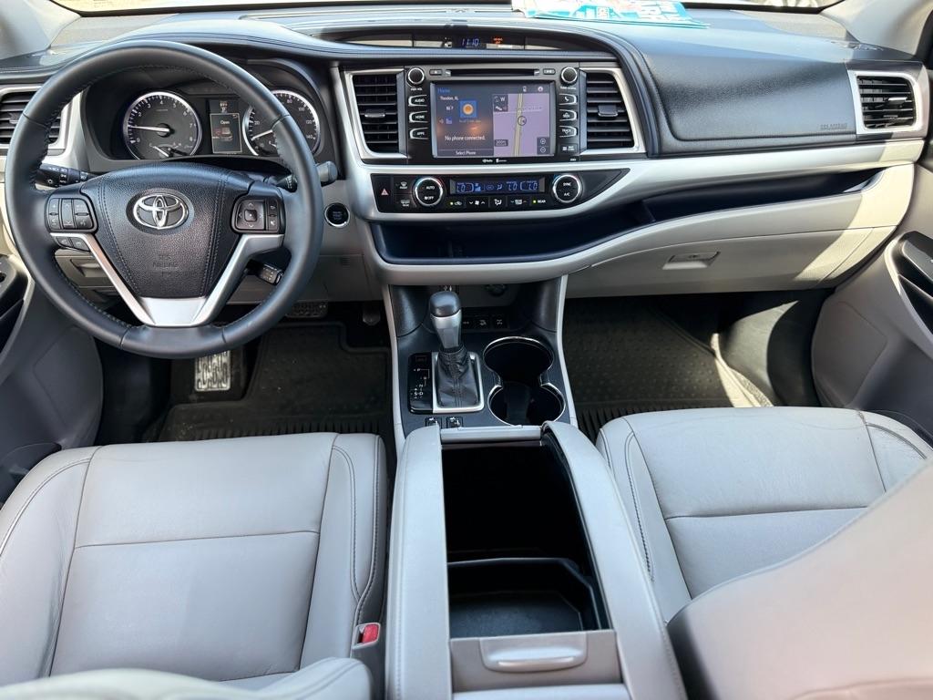 Toyota Highlander AWD 4dr V6 XLE (Natl) 2015