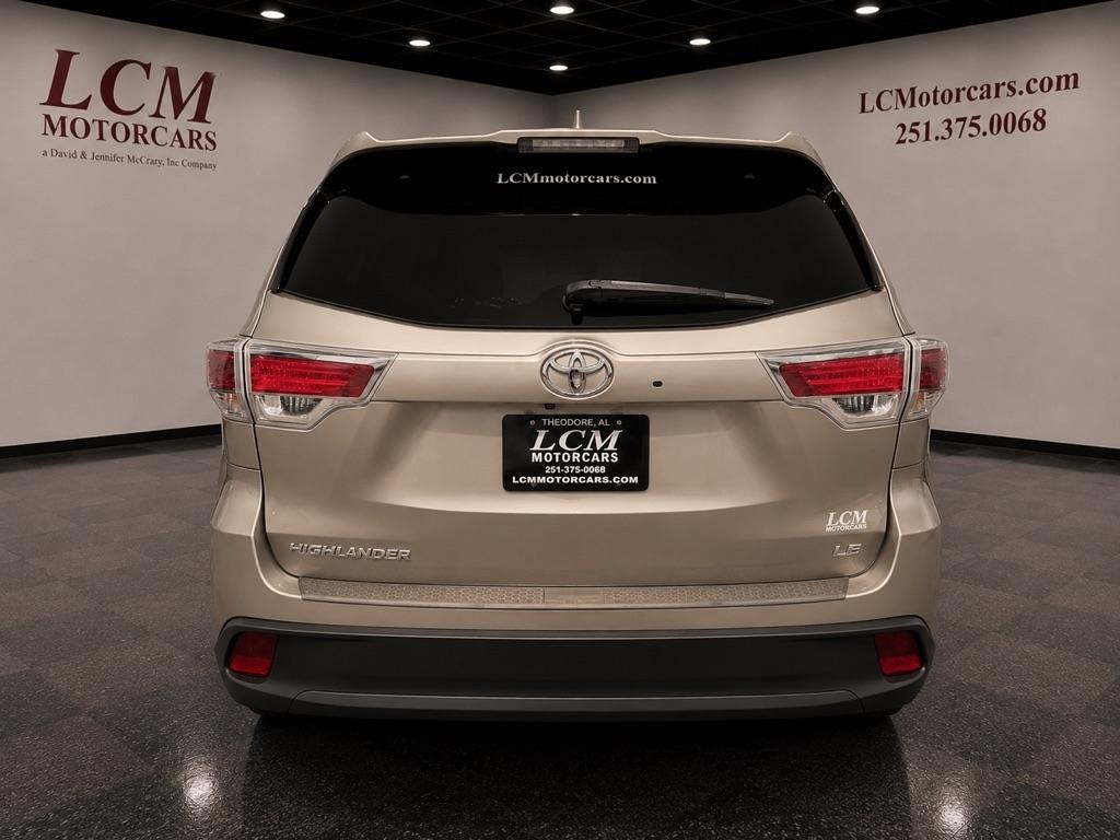 Toyota Highlander FWD 4dr V6 LE Plus (Natl) 2015
