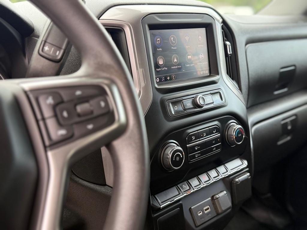 Chevrolet Silverado 1500 LTD 4WD Crew Cab 147" Custom 2022
