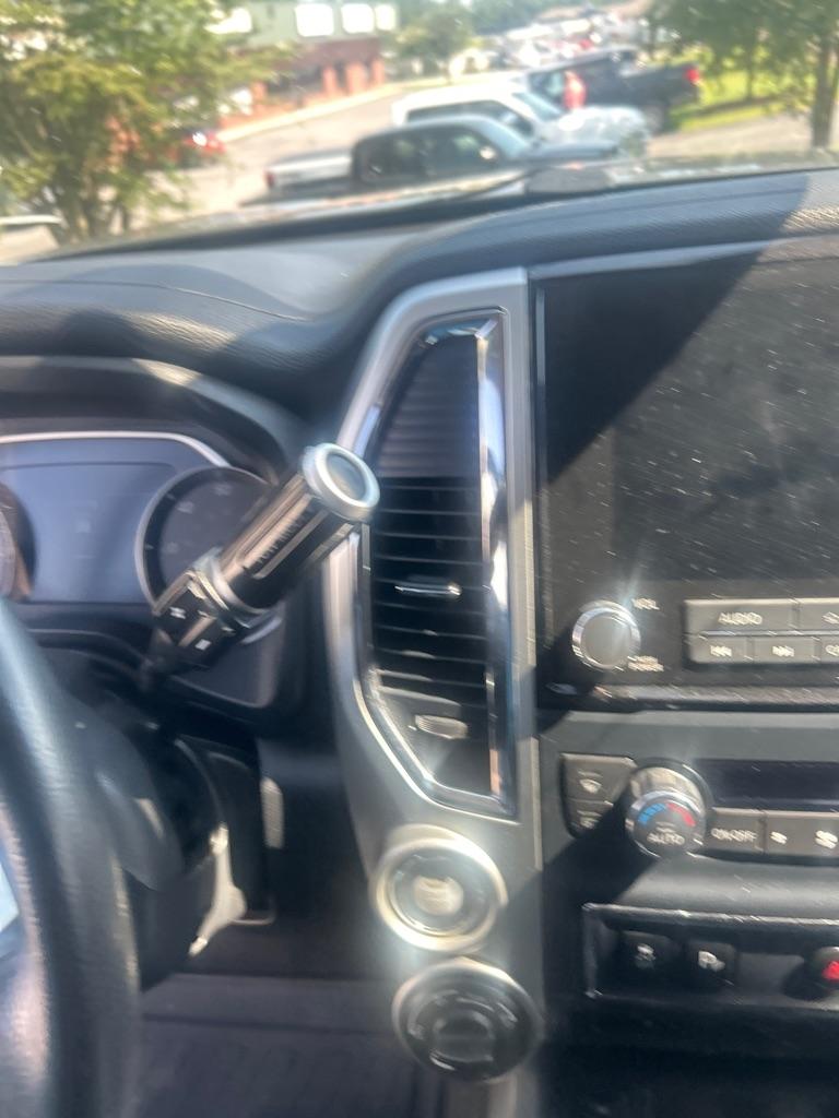 Nissan Titan 4x4 Crew Cab SV 2021
