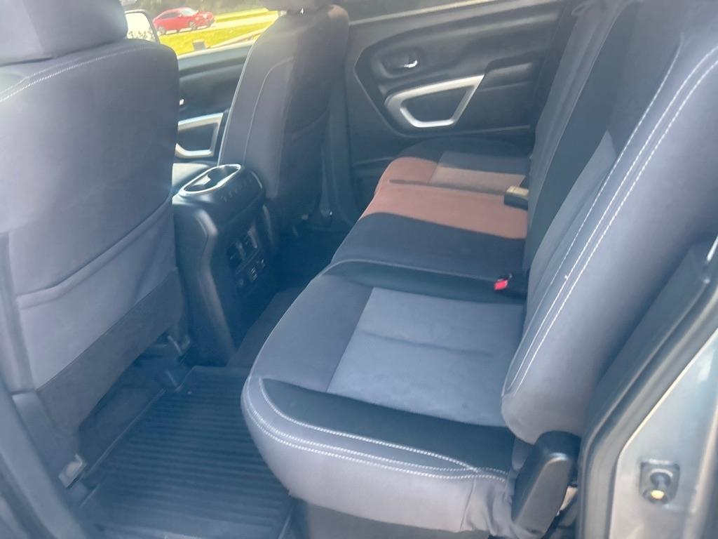 Nissan Titan 4x4 Crew Cab SV 2021