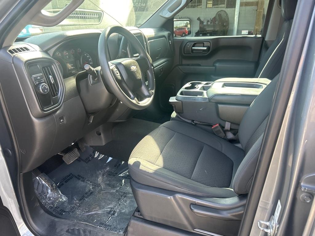 Chevrolet Silverado 1500 2WD Crew Cab 157" Custom 2020