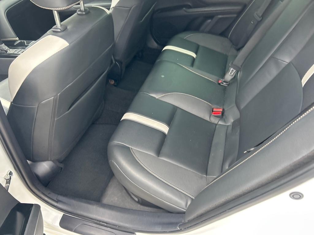 Toyota Camry XLE (Natl) 2025