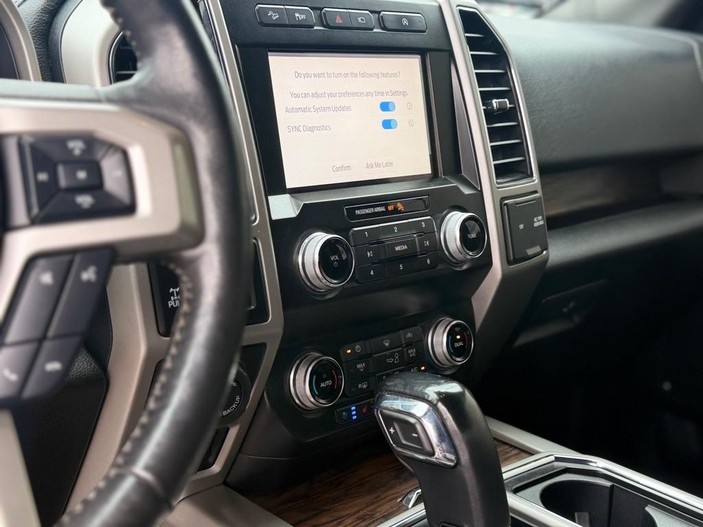 Ford F-150 SuperCrew 139" Lariat 4WD 2020