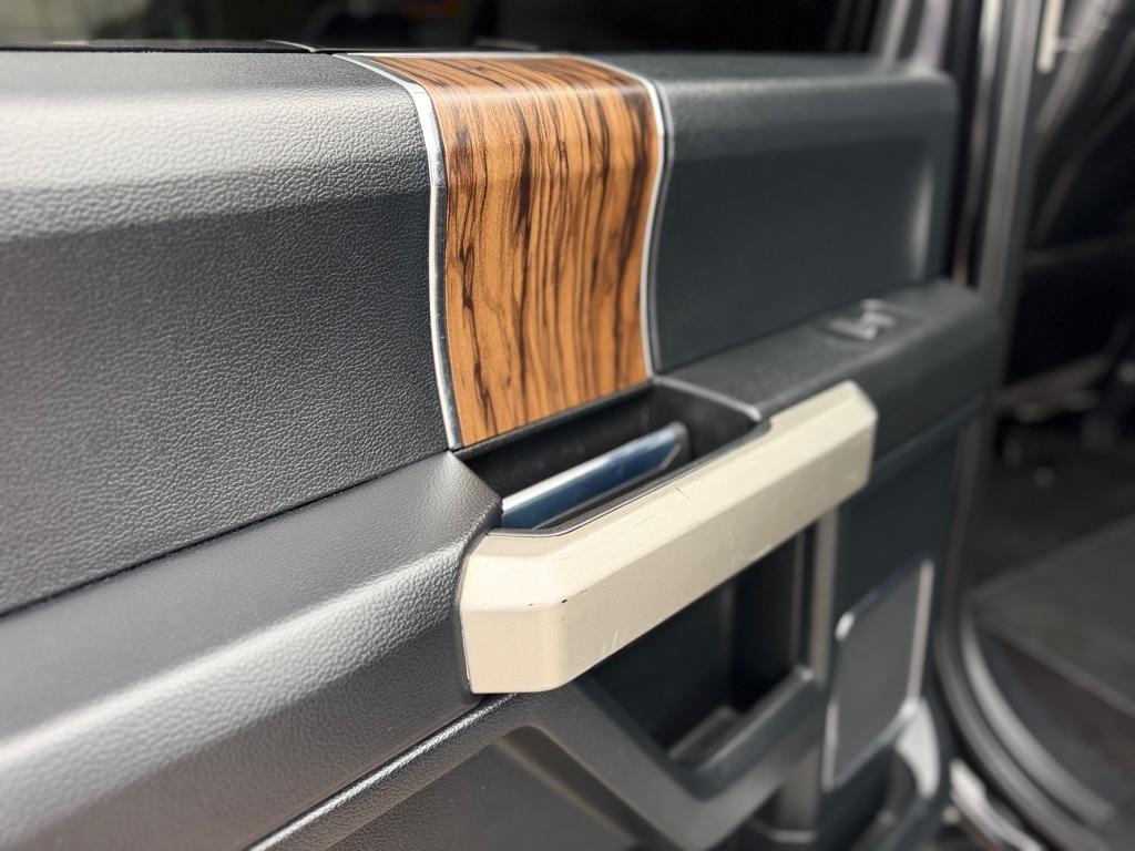 Ford F-150 SuperCrew 139" Lariat 4WD 2020