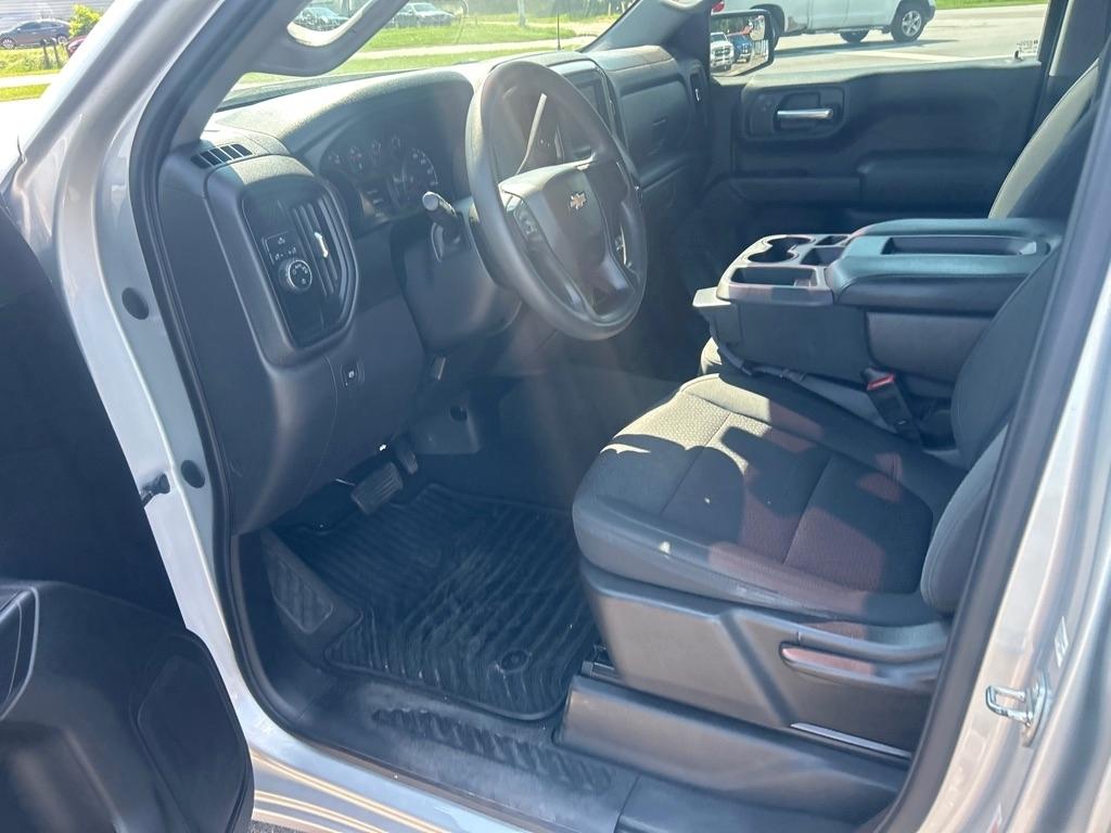 Chevrolet Silverado 1500 2WD Crew Cab 147" Custom 2020