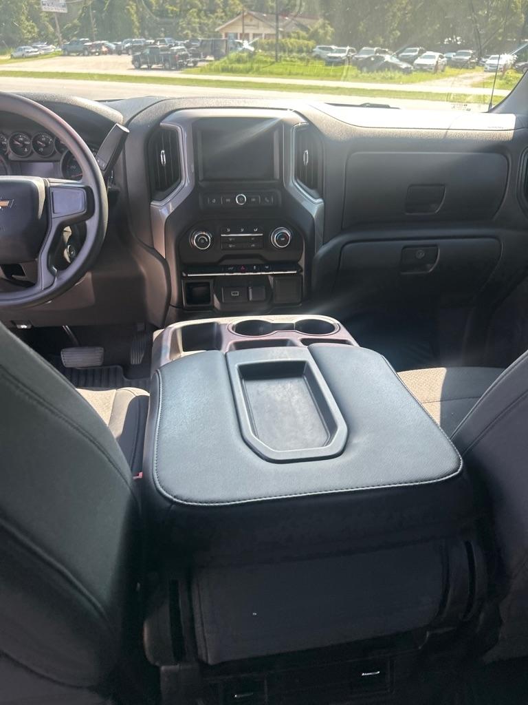 Chevrolet Silverado 1500 2WD Crew Cab 147" Custom 2020