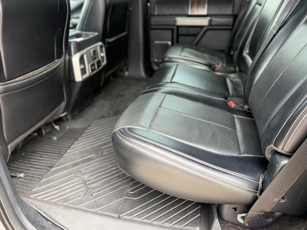 Ford F-150 SuperCrew 150" Lariat 4WD 2018