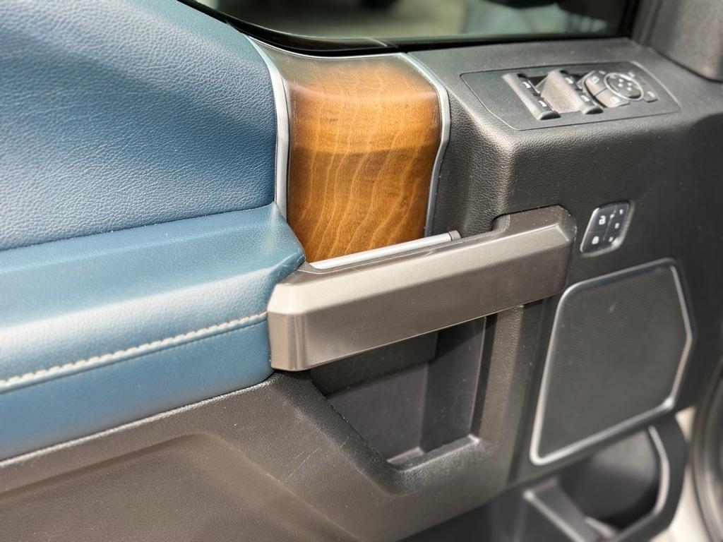 Ford F-150 Limited 4WD SuperCrew 5.5' Box 2018