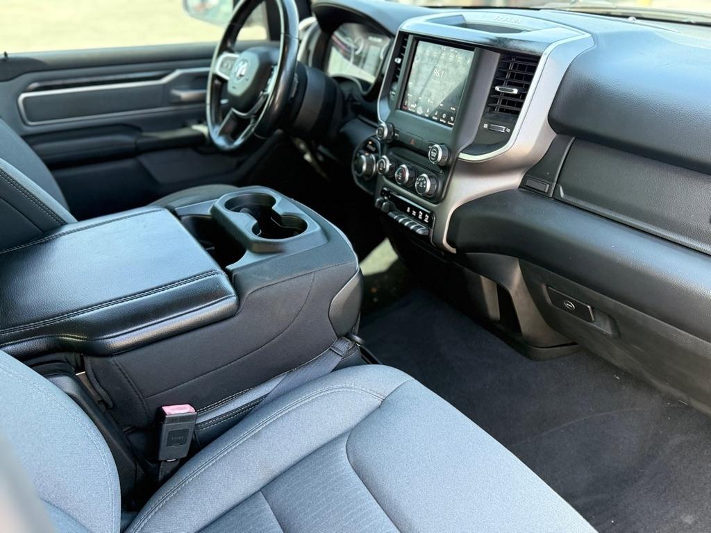 RAM 1500 Big Horn/Lone Star 4x4 Crew Cab 6'4" Box 2019